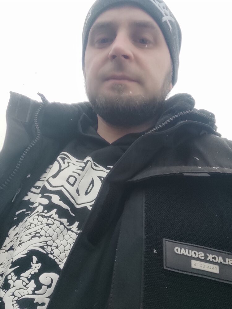  48106226  , 35 ,    