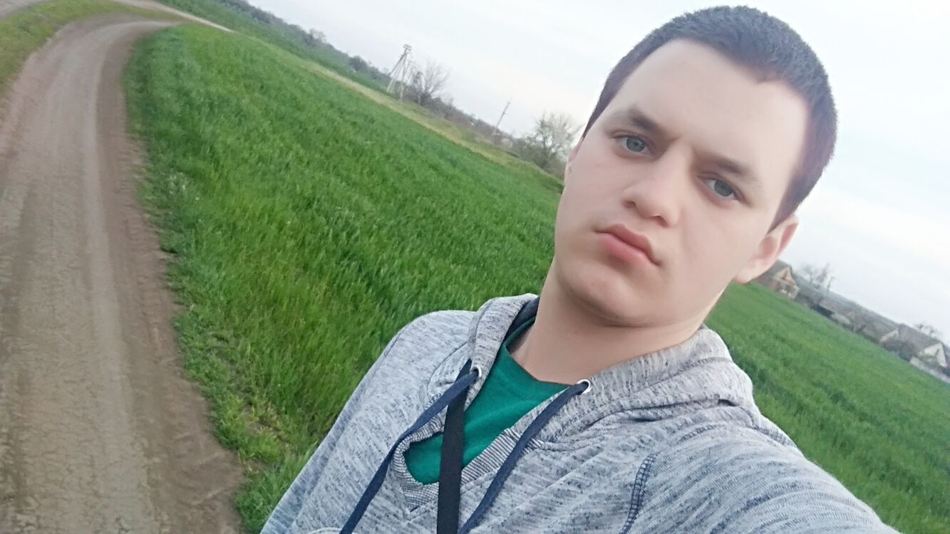  23827556  , 24 ,    