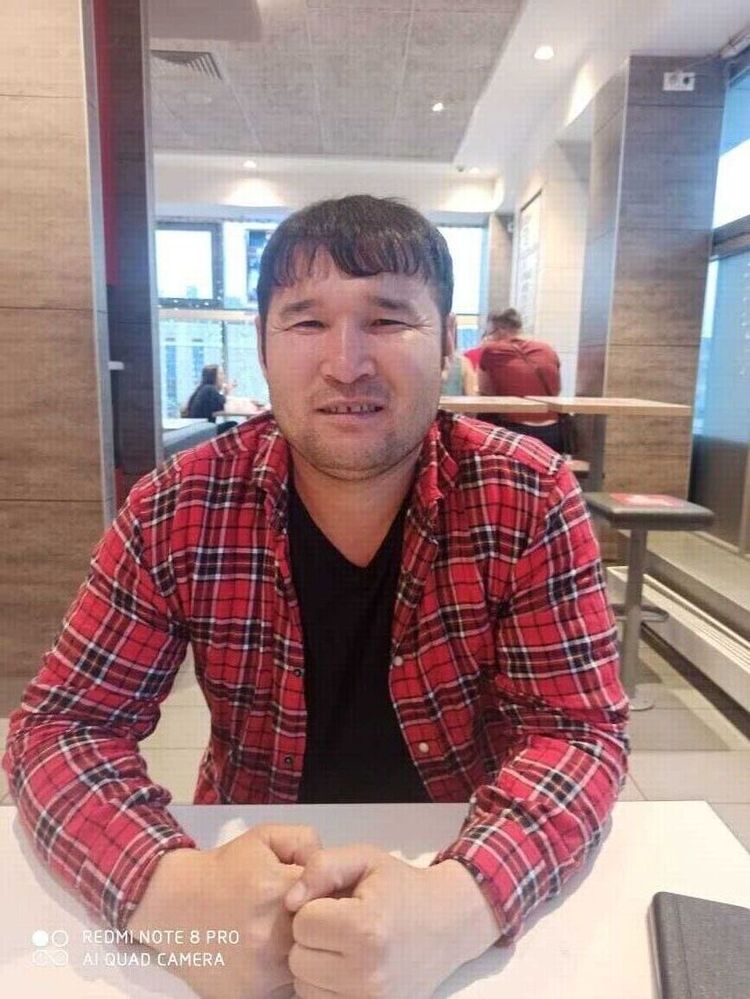  28472226  Ali, 39 ,    -