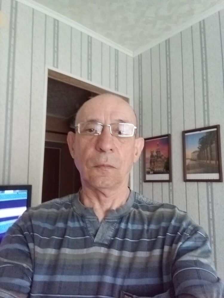  21884756  Wladimir, 74 ,    