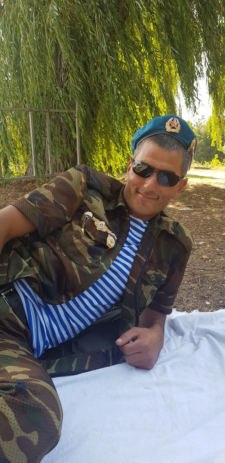  23877316  Nlkos, 43 ,    