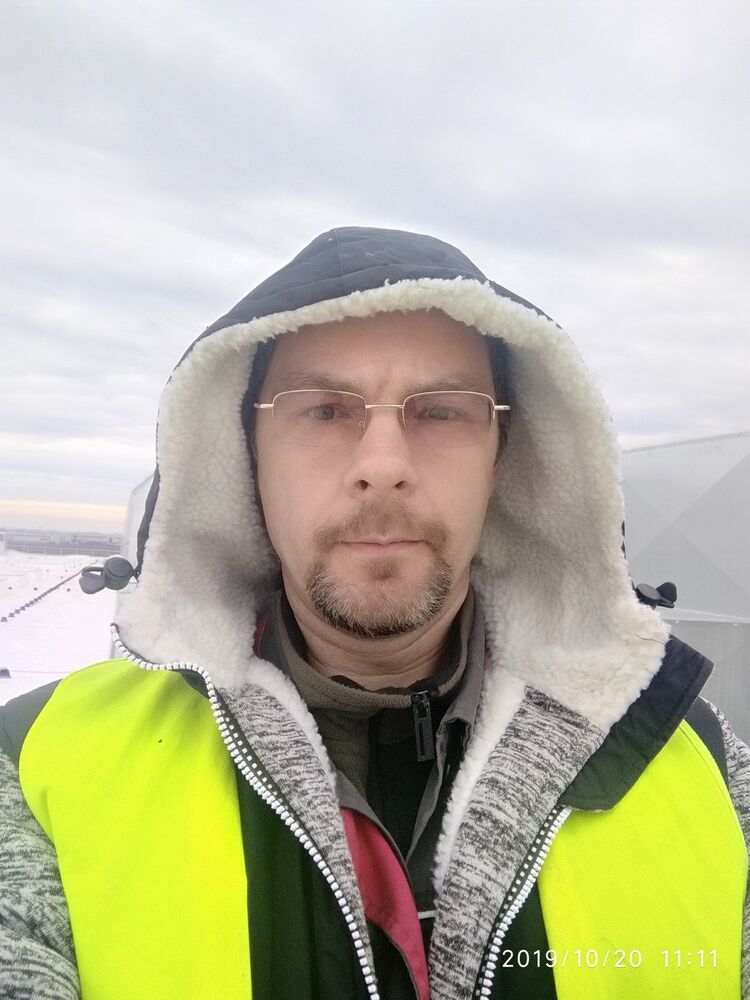  19158266  Igor, 47 ,    