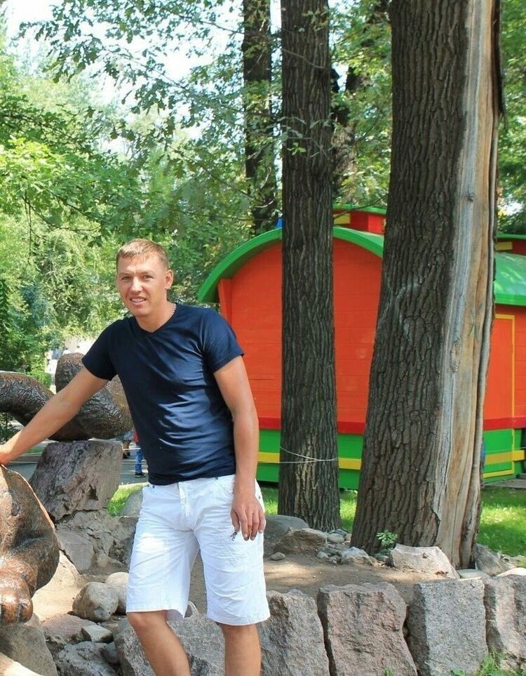  7292746  Tolik, 38 ,    