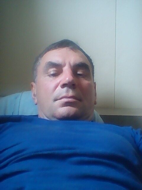  ,   Sergej, 57 ,   ,   , c 