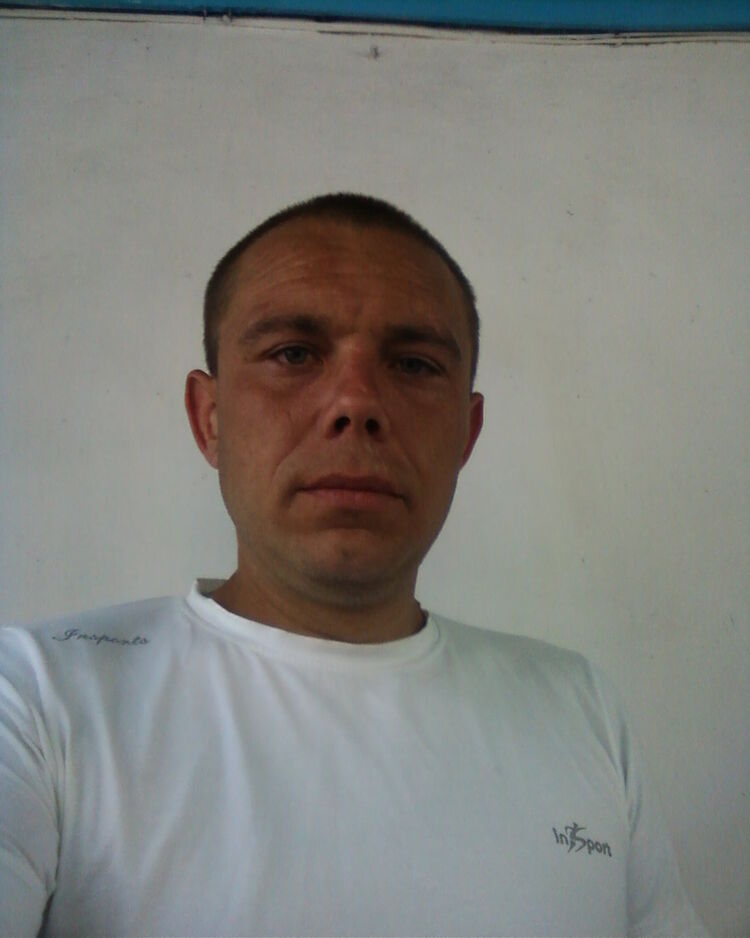  4563456   82, 42 ,     
