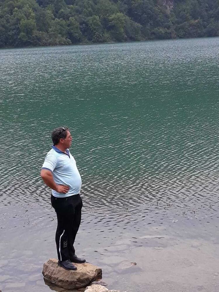  ,   Arif, 42 ,   ,   , c 