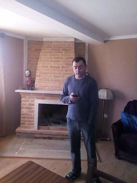 19571586  Gio, 41 ,    