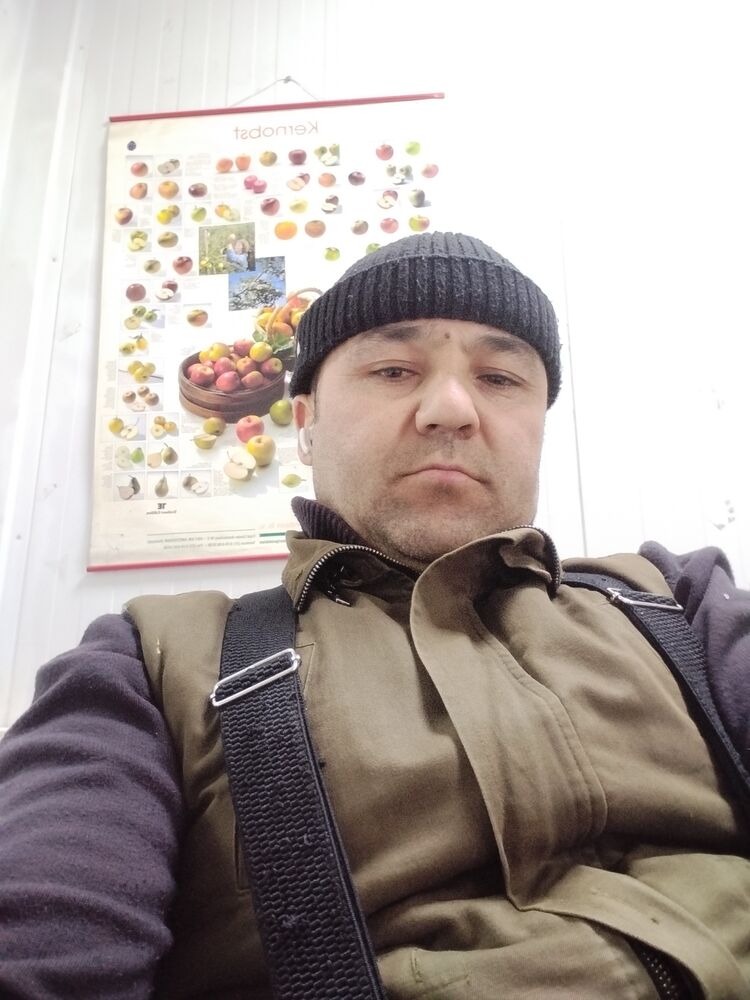  ,   Sharifbek, 40 ,   ,   