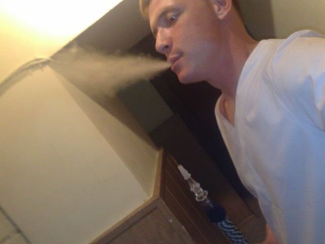  5209106  ZIKA, 37 ,    