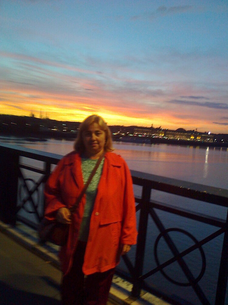  17349916  Iulia, 62 ,    