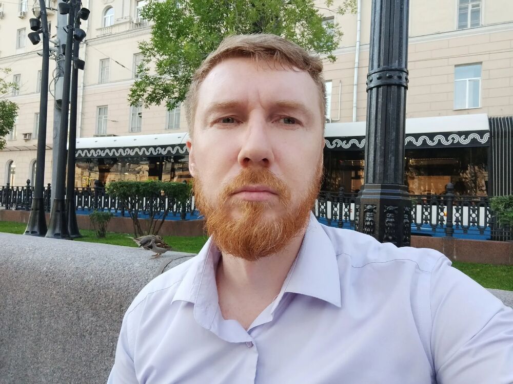  ,   Aunthone, 41 ,     , c 