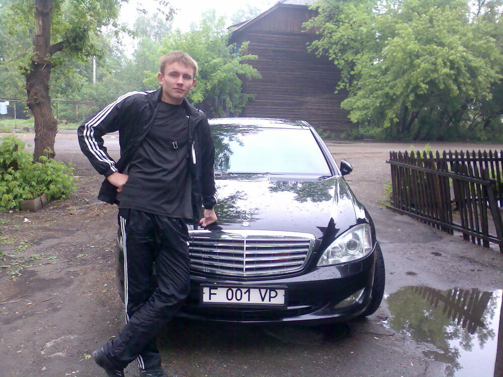  -,   Alexandr, 33 ,   