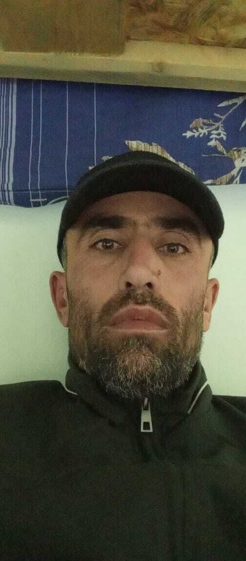  ,   Bobo, 40 ,   ,   