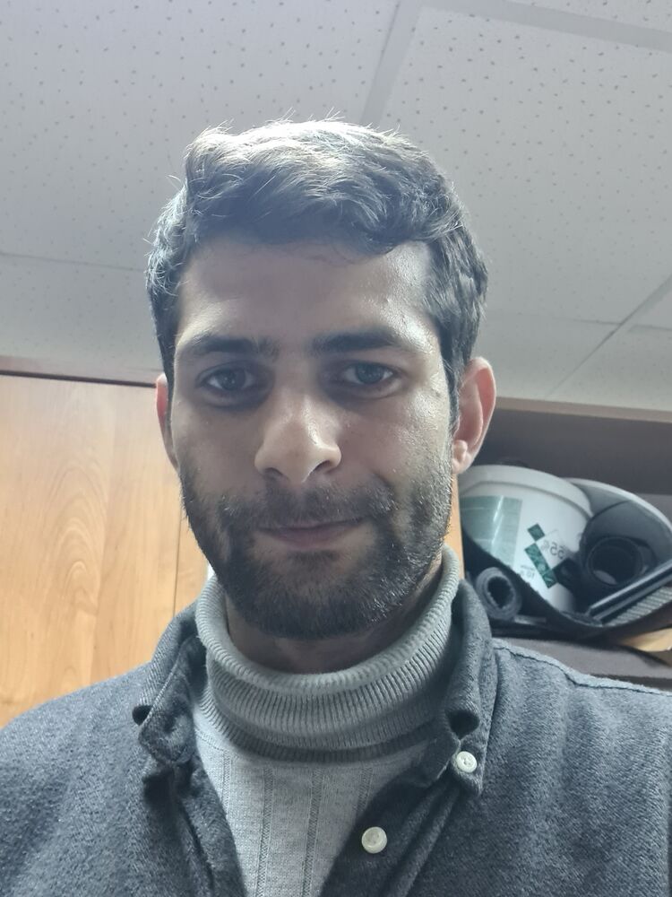  ,   Levon, 34 ,   ,   