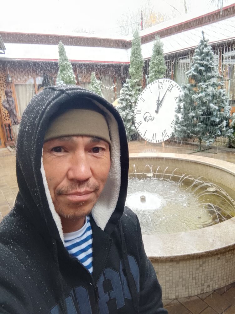  39726876  Arman, 45 ,    