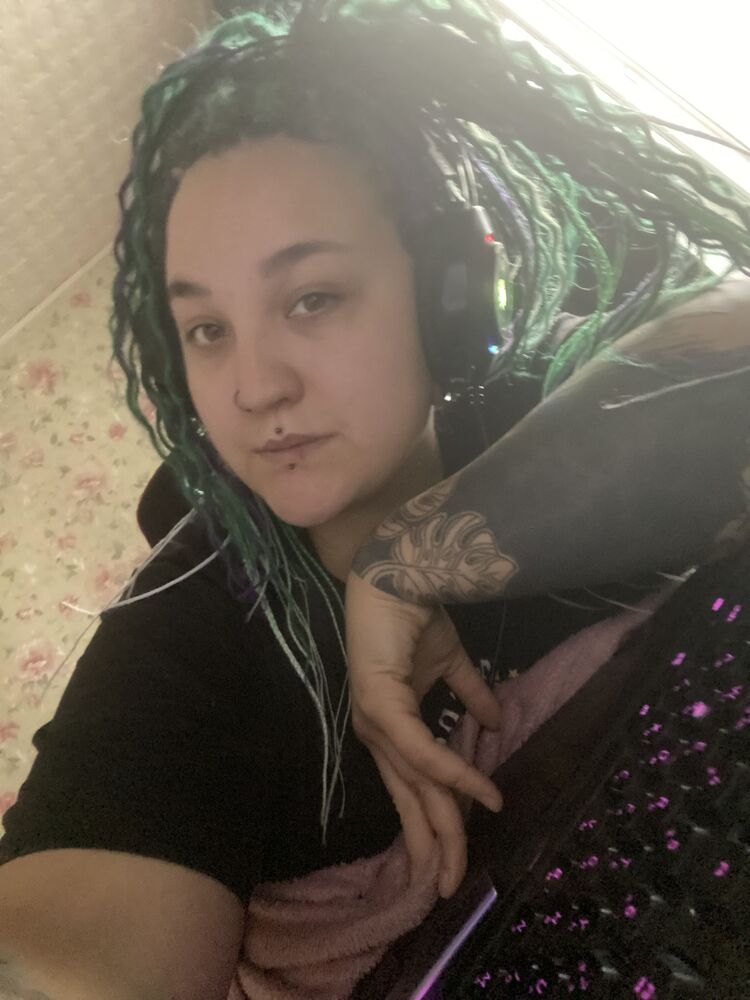  Frankfurt am Main,   , 27 ,   ,   , c , 