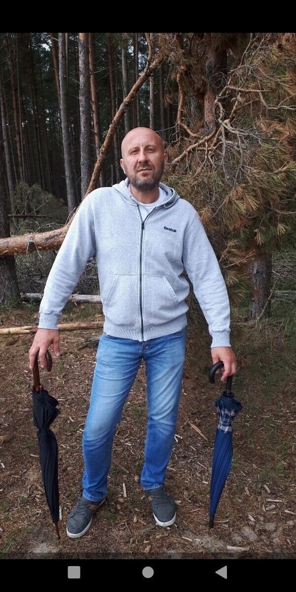  ,   Aleksandr, 46 ,   ,   , c 