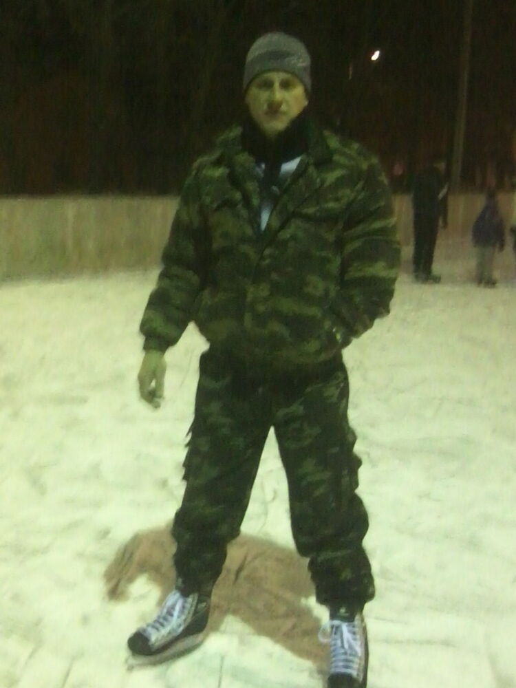  5634686  Aleksandr, 52 ,    
