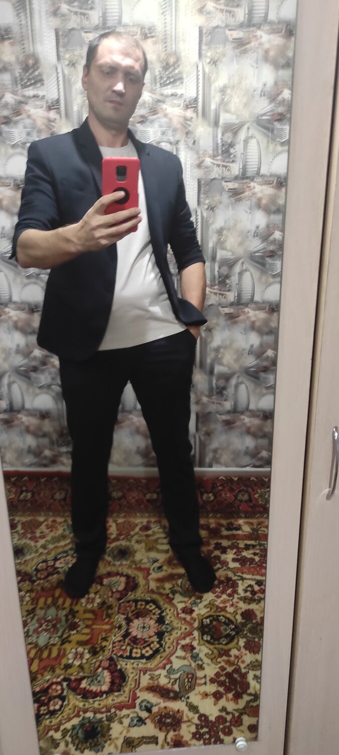  30635216  Dmitry, 37 ,    