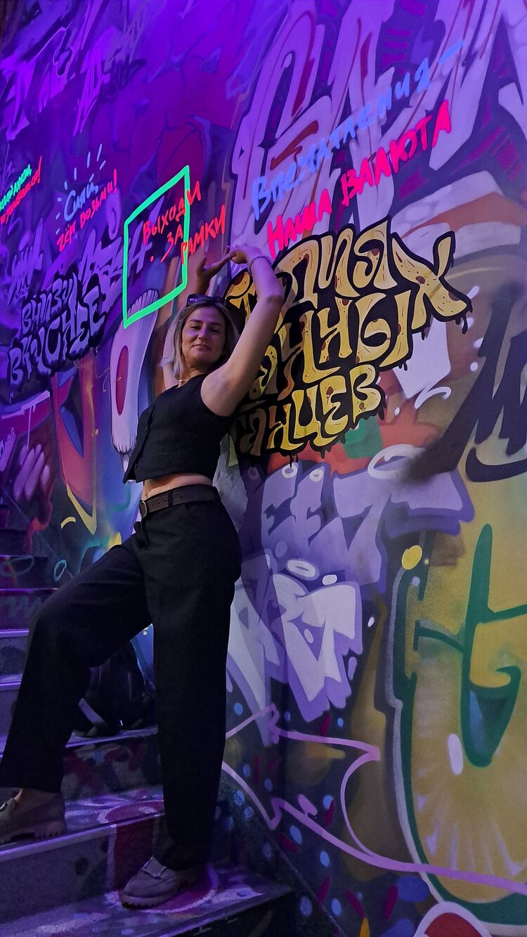  53917916  Elena, 36 ,    