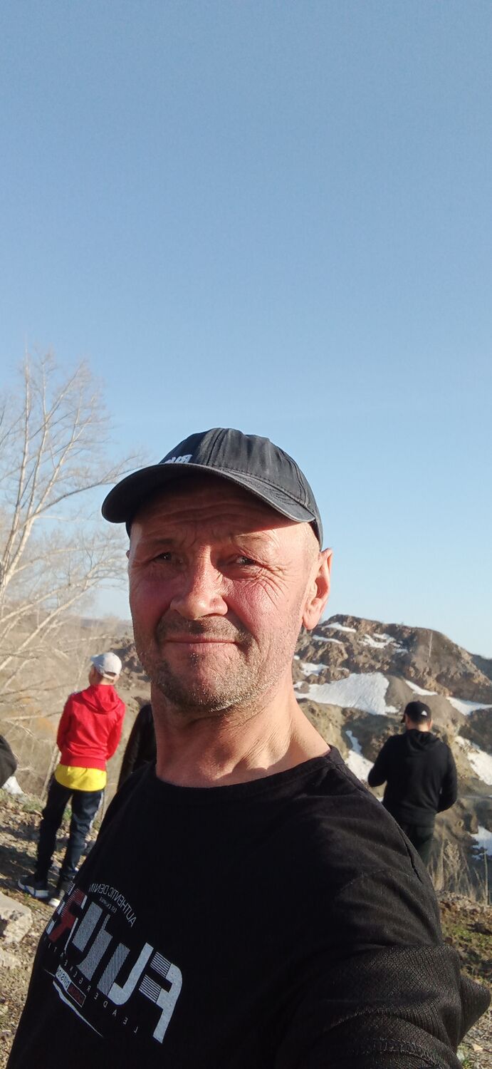  50946546  , 52 ,    -