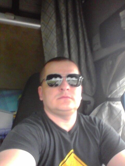  7535676  Evgenij, 38 ,     