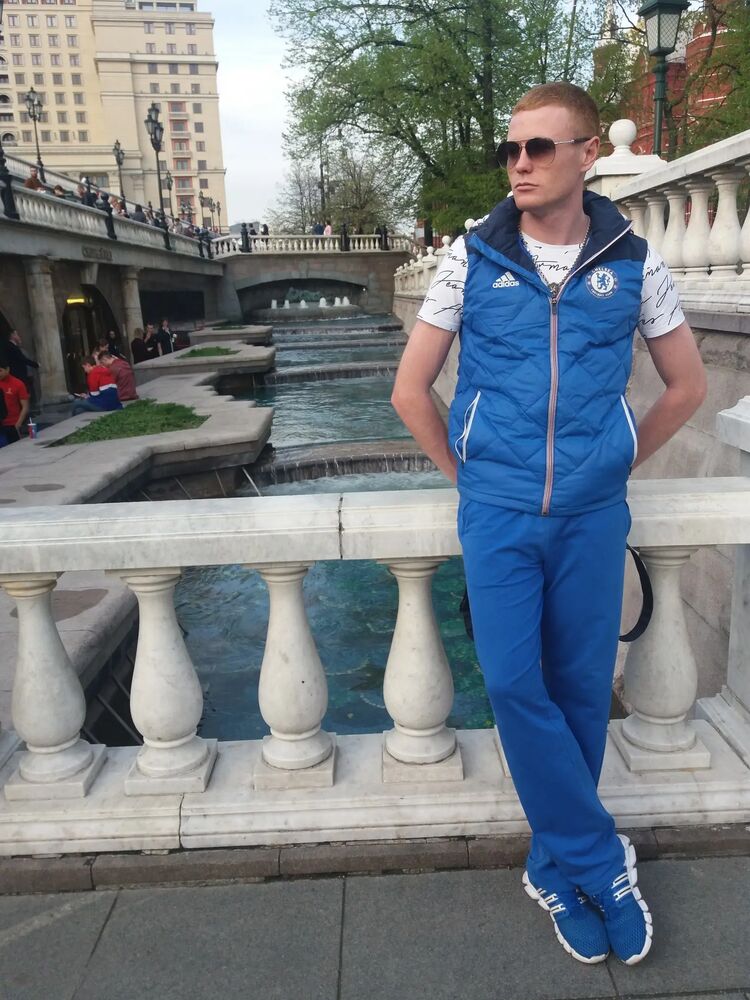  ,   Denis, 34 ,   ,   