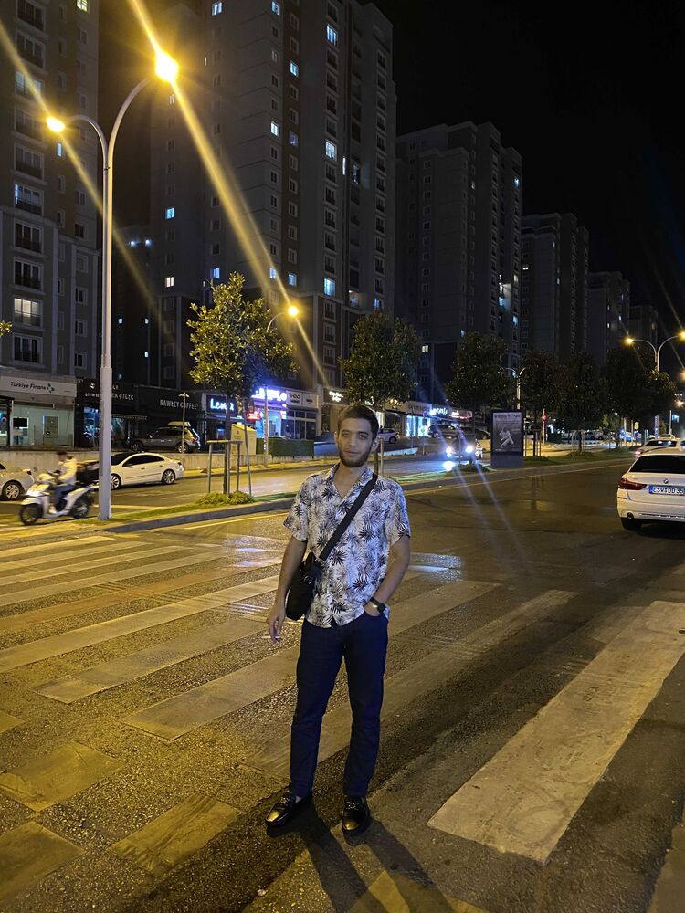  ,   Aziz, 28 ,     , c 