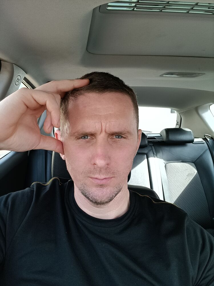  47093936  , 32 ,    