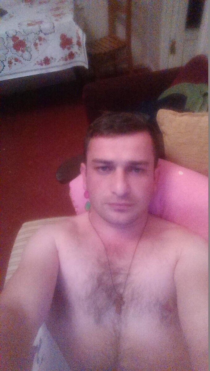  ,   Lasha, 38 ,   ,   , c 