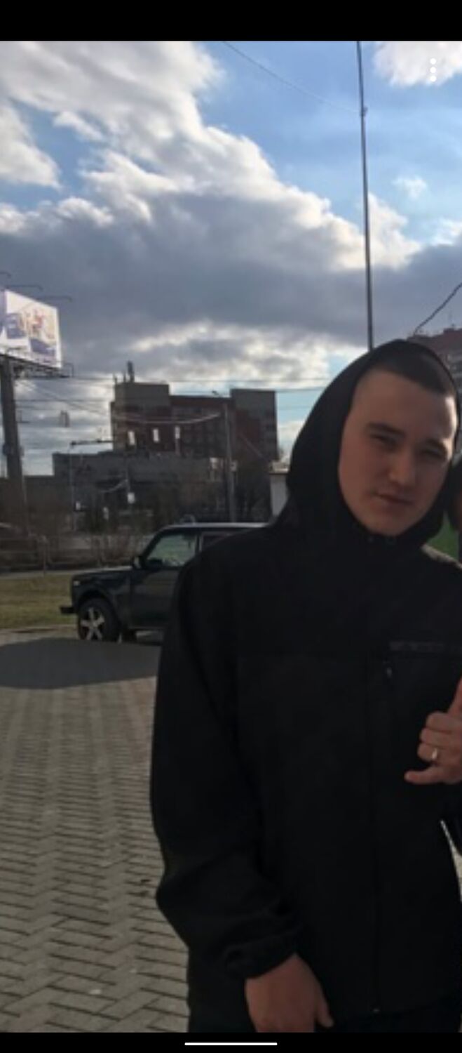  ,   Egor, 21 ,   ,   