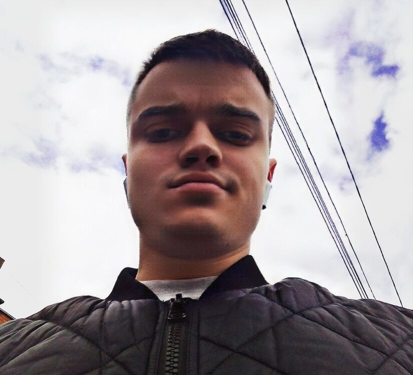  ,   Igor, 32 ,   ,   , c 