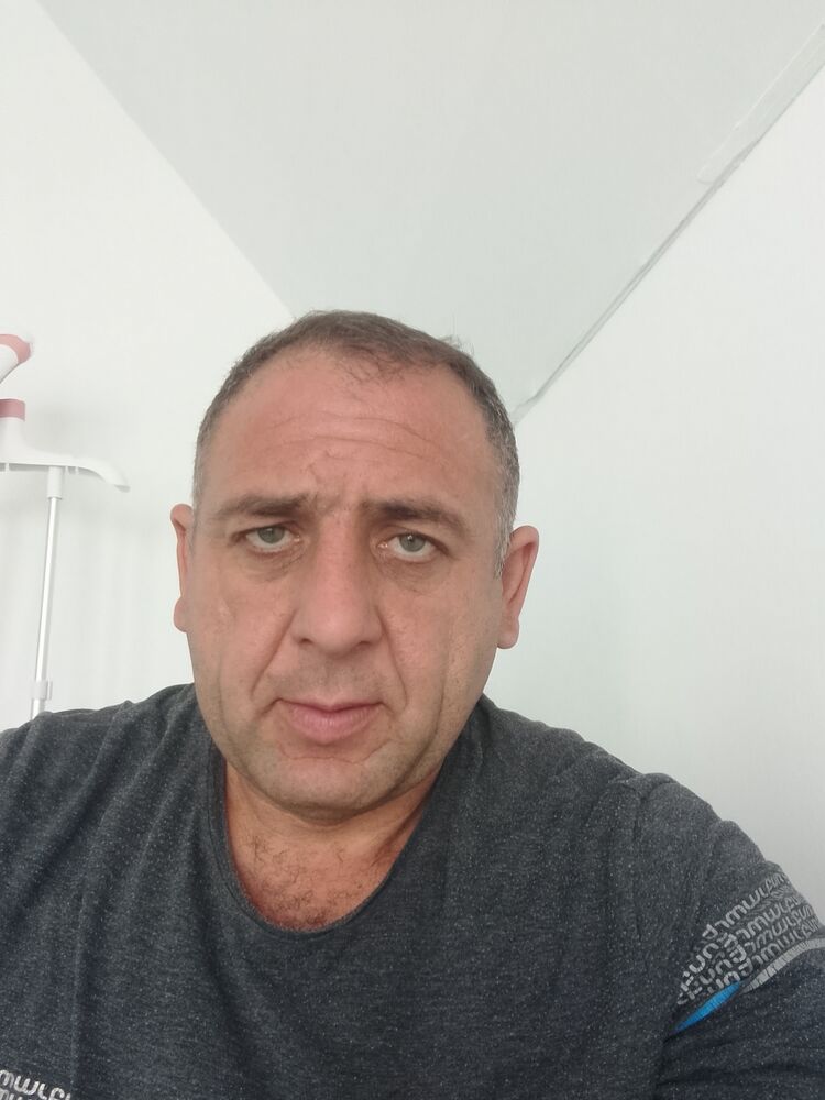  53624396  Parviz, 41 ,    