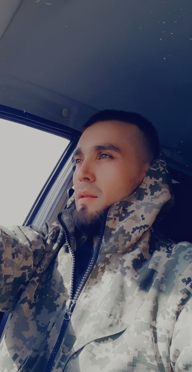  27418186  Aziz, 37 ,    