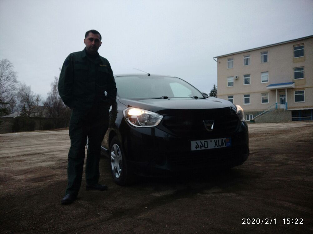  ,   Dumitru, 42 ,   ,   , c 