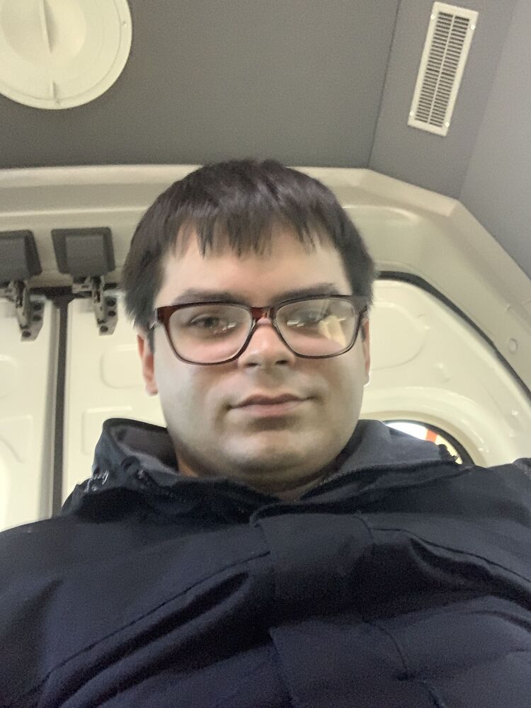  32410956  , 33 ,    