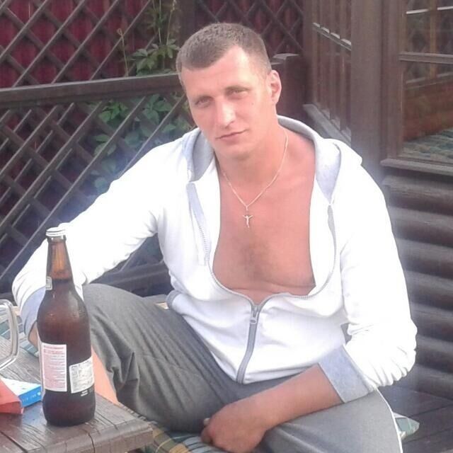  53179296  Aleks_is, 40 ,    -