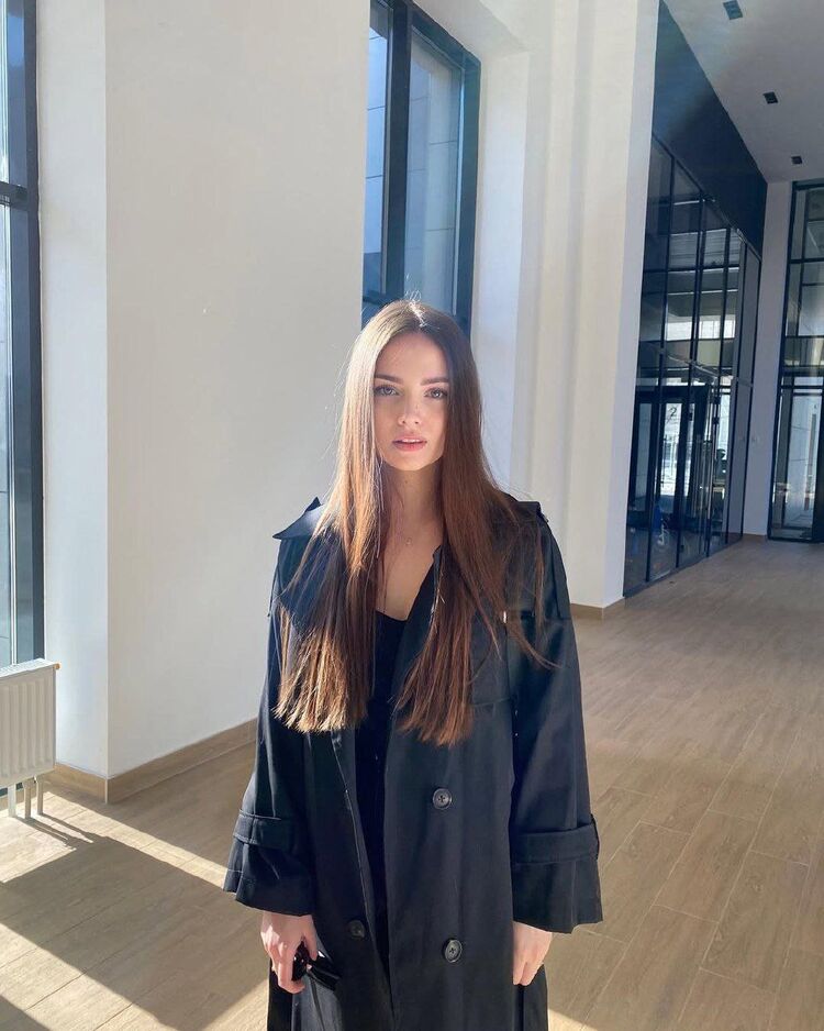  ,   , 28 ,   c 