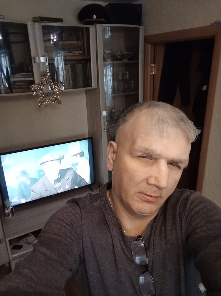  44900256  , 48 ,    