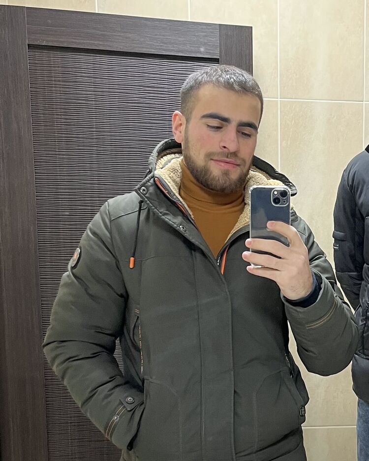  45744356  , 27 ,    