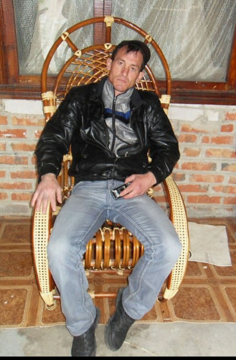  38326036  Cepreu, 30 ,    