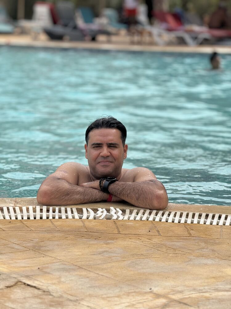 ���� 49847556 ������� Bechir, 44 ����, ���� ���������� � Tunis