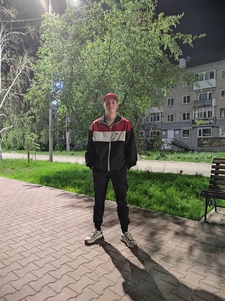  ,   Petr, 24 ,   ,   