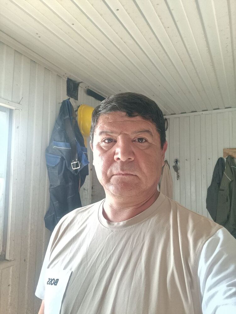  45677386  , 51 ,    