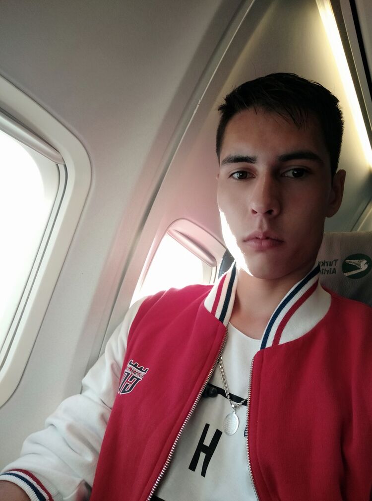  ,   Igor, 26 ,   