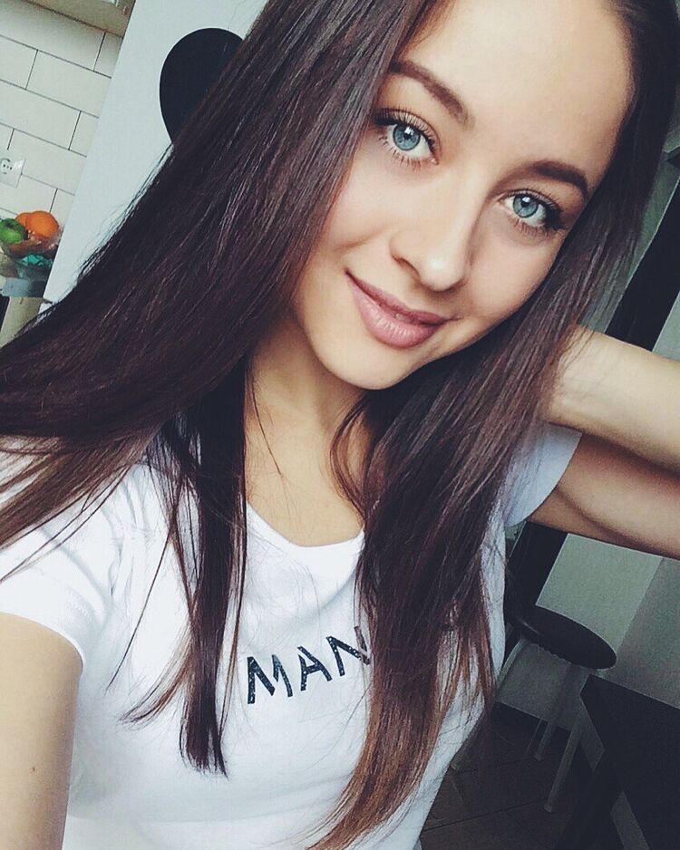  45664456  , 24 ,    
