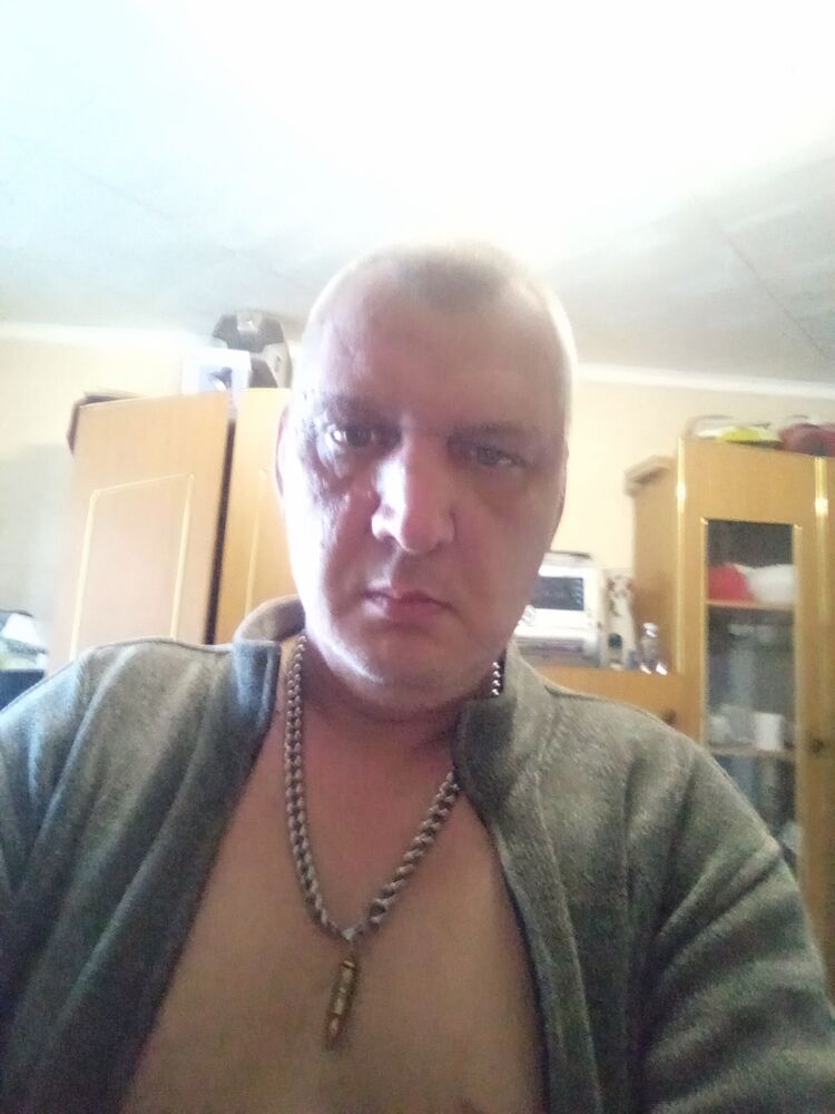  51577746  , 49 ,    --