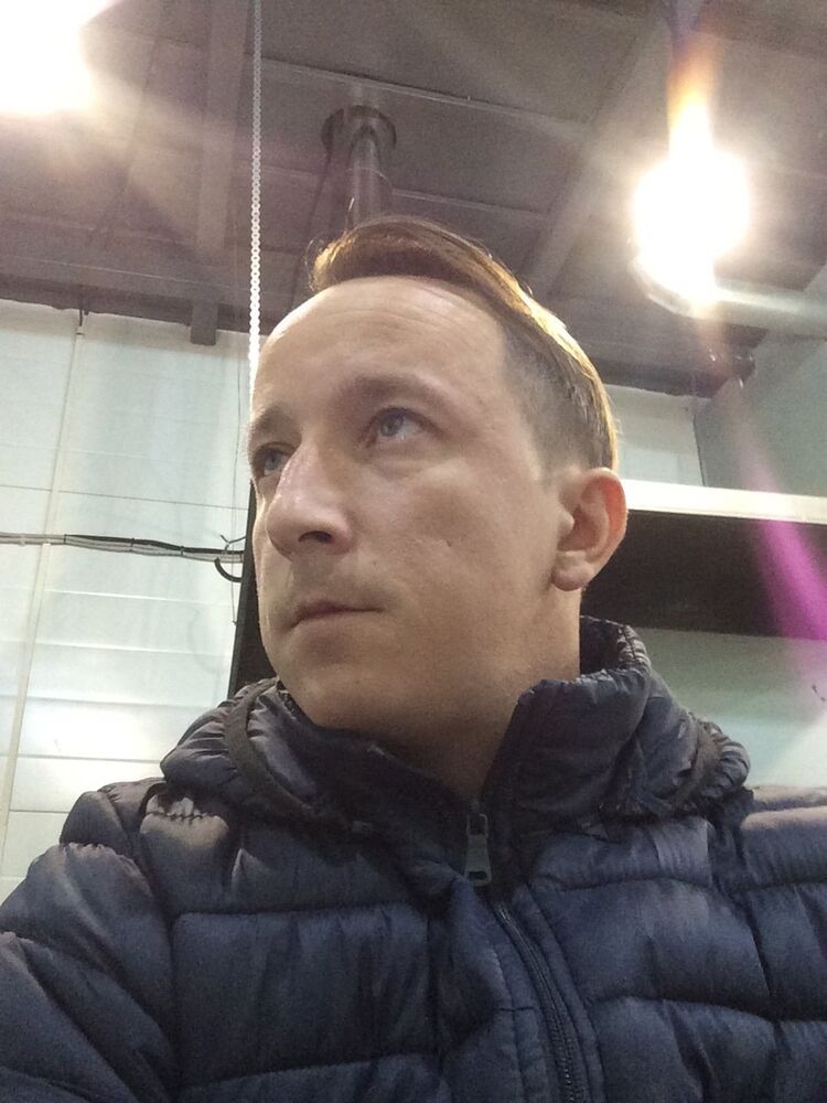  ,   Dima, 38 ,   
