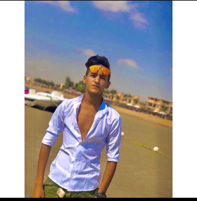  22849576  Ahmed, 25 ,    