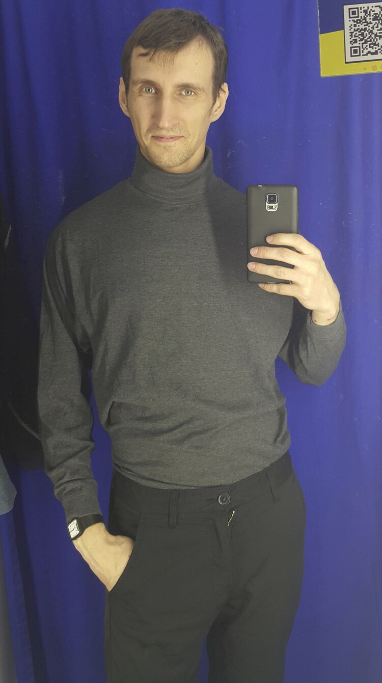  ,   Maxim, 34 ,   ,   